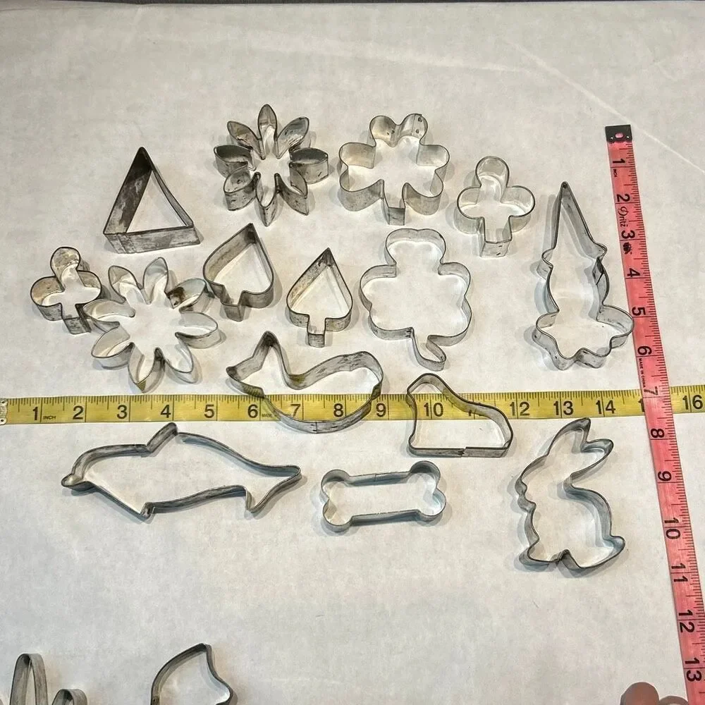 Vtg SET Aluminum Cookie Cutter Metal Fish Dolphin Whale Clown Rabbit Flower Clov